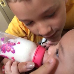 Meet your Posher, Claudia